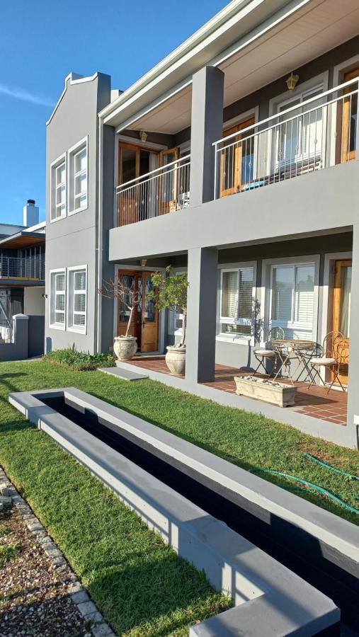 Oppikoppi De Kelders Hotell Exteriör bild