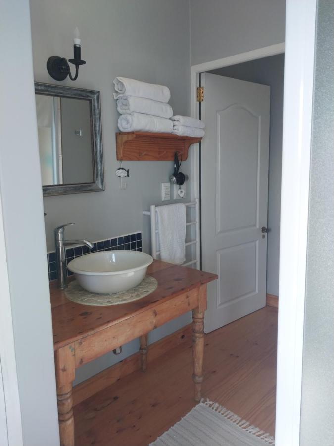 Oppikoppi De Kelders Hotell Exteriör bild