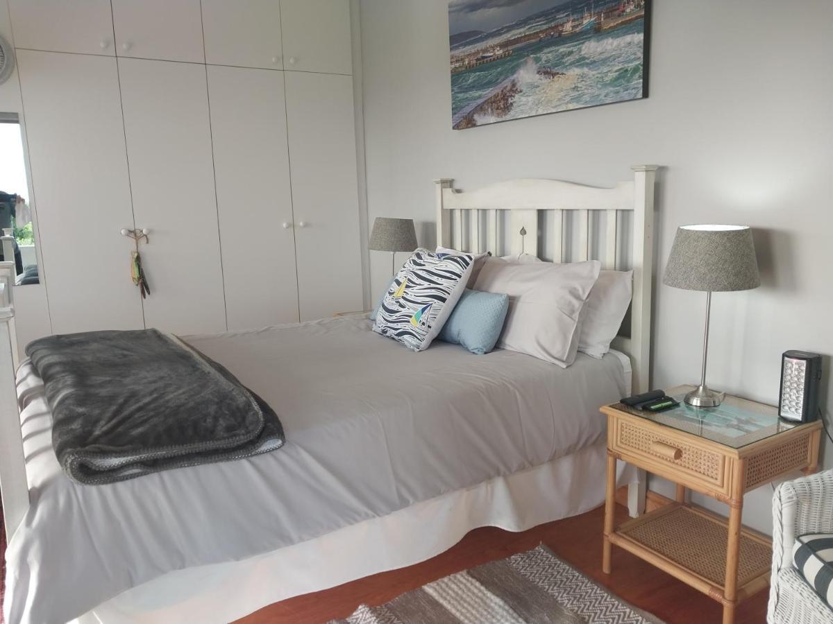 Oppikoppi De Kelders Hotell Exteriör bild